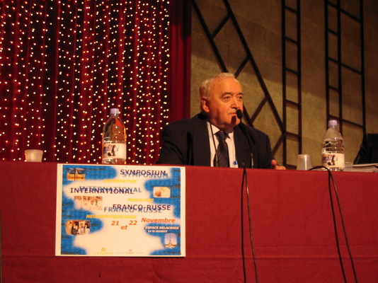 Francis Peyralade lors du symposium franco-russe à Paris en 2003